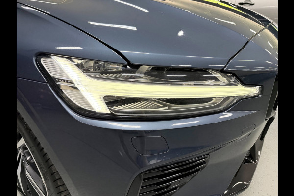 Volvo V60 2.0 T6 AWD R-Design LONG-RANGE BLACK-LINE PANO/LEDER/H-UP/H&K/STOEL-M/ADAPT-CRUISE/DAB/CARPLAY/CAM///