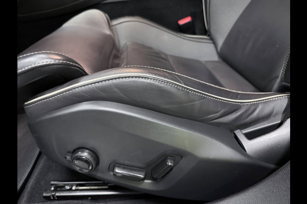Volvo V60 2.0 T6 AWD R-Design LONG-RANGE BLACK-LINE PANO/LEDER/H-UP/H&K/STOEL-M/ADAPT-CRUISE/DAB/CARPLAY/CAM///