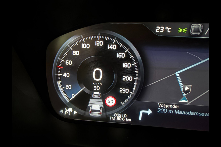 Volvo V60 2.0 T6 AWD R-Design LONG-RANGE BLACK-LINE PANO/LEDER/H-UP/H&K/STOEL-M/ADAPT-CRUISE/DAB/CARPLAY/CAM///