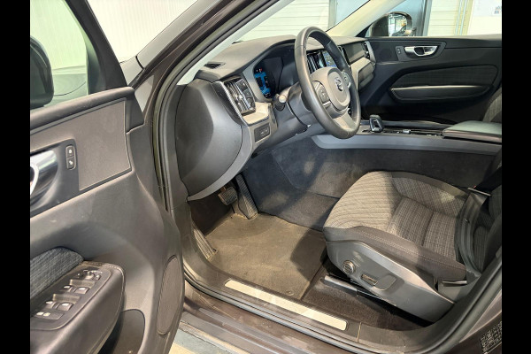 Volvo XC60 T6 Aut. Long Range Core Bright Parkeercamera 350pk