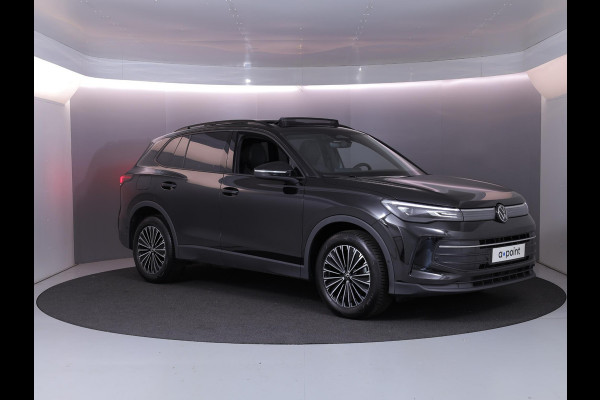 Volkswagen Tiguan 1.5 eTSI Life Edition 130 pk Automaat (DSG) | Verlengde garantie | Navigatie | Panoramadak | Trekhaak (wegklapbaar) | Parkeersensoren (Park assist) | Achteruitrijcamera |