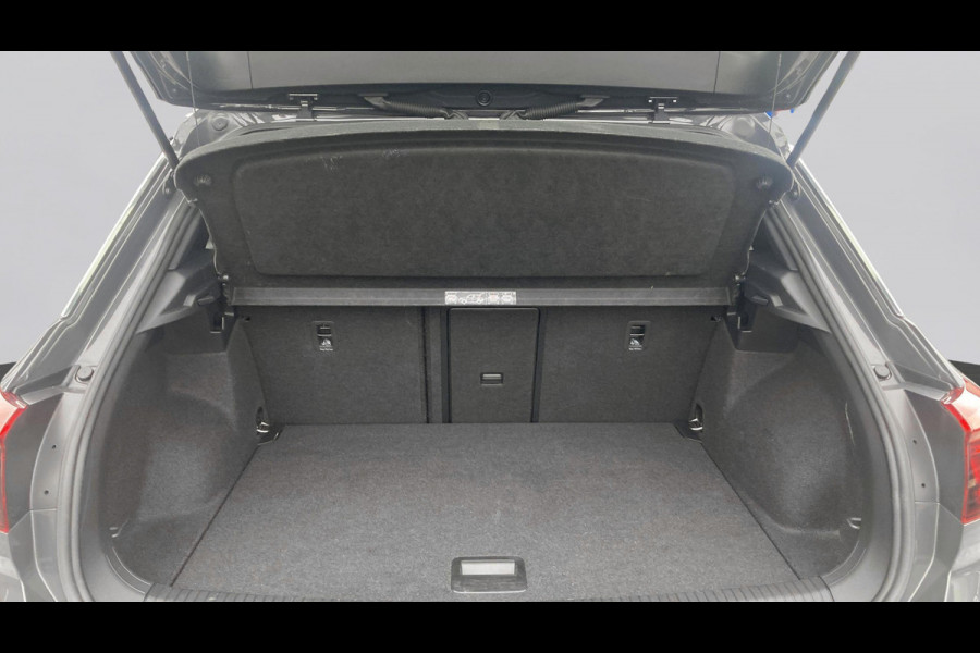 Volkswagen T-Roc 1.5 TSI Sport | Camera | Acc | Led | Clima