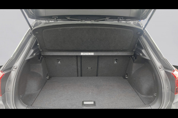 Volkswagen T-Roc 1.5 TSI Sport | Camera | Acc | Led | Clima