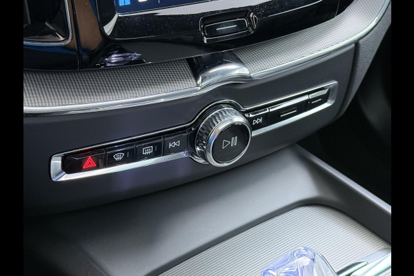 Volvo XC60 2.0 T6 Plug-in hybrid AWD Plus Black Edition TOPSTAAT! | DEALER ONDERHOUDEN | 100% ONGEVAL VERLEDEN VRIJ | TREKHAAK | HARMAN KARDON | 360 CAMERA| MEMORY STOELEN| ACHTERBANK VERWARMD|