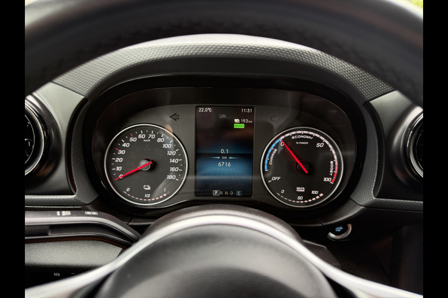 Mercedes-Benz eCitan 112 Pro L2H1 / 51 kWh / 6.716 KM / LED HIGH PERFORMANCE KOPLAMPEN / CAMERA / ECC / TREKHAAK / STOELVERW