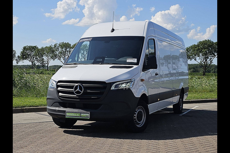 Mercedes-Benz Sprinter 317 L3H2 Pro Led Mbux 10 Cruise Camera