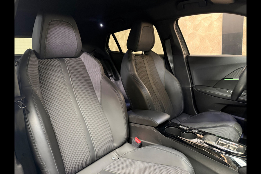 Peugeot 2008 1.2 PureTech GT | Automaat | Camera | Cruise | CarPlay | Navi