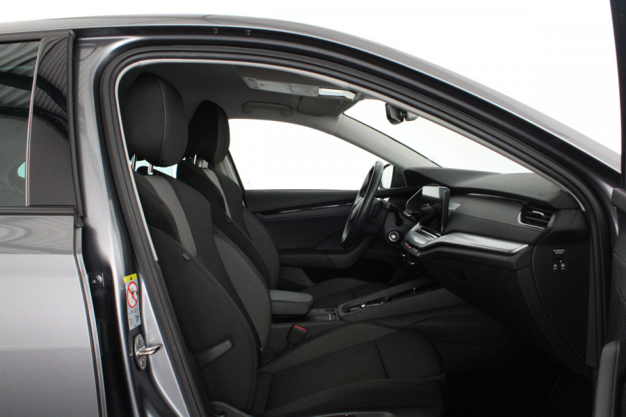 Škoda Octavia 1.5 e-TSI Tour Editie > Trekhaak/ACC/18 inch/Keyless/All season banden