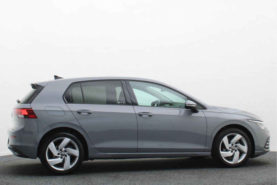 Volkswagen Golf 1.0 eTSI DSG Life Virtual Cockpit, Sfeerverlichting, Climate, ACC, Apple Carplay, PDC, 17''