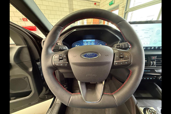 Ford Kuga 2.5 FHEV ST-LINE X Camera, Heads Up Display, carplay, Stoel/Stuurwielverwarmig