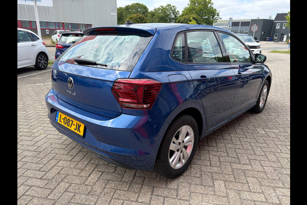 Volkswagen Polo 1.0 TSI Comfortline Business / carplay