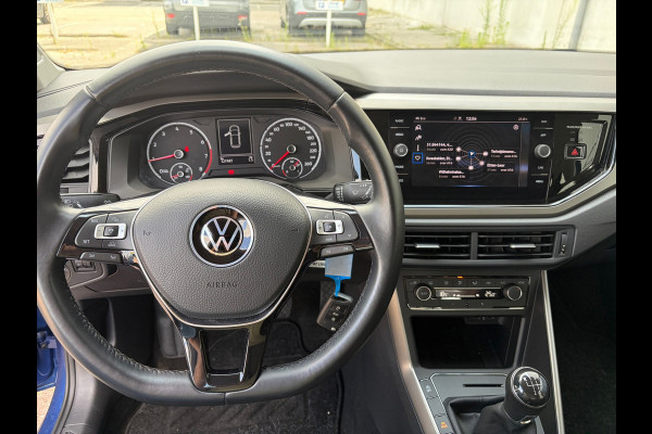 Volkswagen Polo 1.0 TSI Comfortline Business / carplay