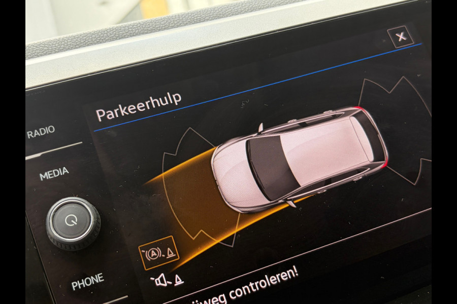 Volkswagen Polo 1.0 TSI Comfortline Business / carplay