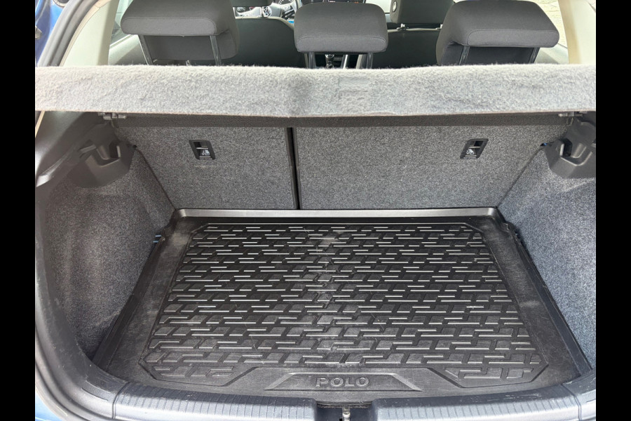 Volkswagen Polo 1.0 TSI Comfortline Business / carplay
