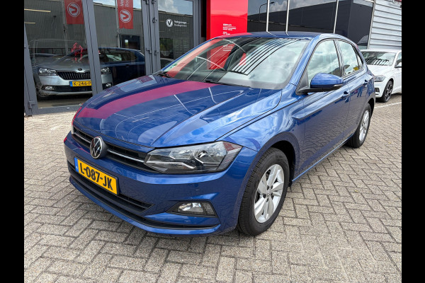 Volkswagen Polo 1.0 TSI Comfortline Business / carplay