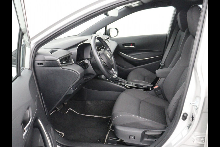 Toyota Corolla 1.8 Hybrid Active | Stoelverwarming | Adaptive cruise | Camera | Navigatie | Parkeerhulp | Bluetooth | Lane assist | Climate control