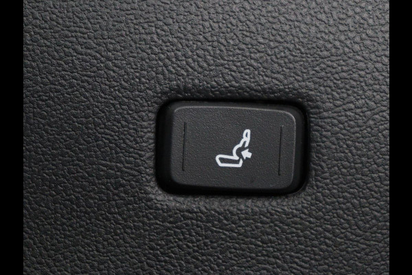 Toyota Corolla 1.8 Hybrid Active | Stoelverwarming | Adaptive cruise | Camera | Navigatie | Parkeerhulp | Bluetooth | Lane assist | Climate control