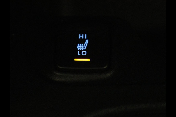 Toyota Corolla 1.8 Hybrid Active | Stoelverwarming | Adaptive cruise | Camera | Navigatie | Parkeerhulp | Bluetooth | Lane assist | Climate control
