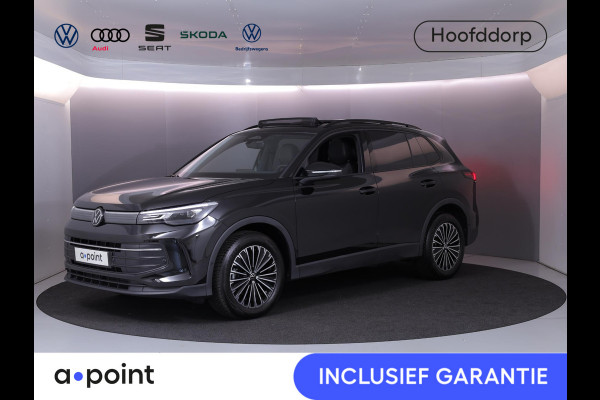 Volkswagen Tiguan 1.5 eTSI Life Edition 130 pk Automaat (DSG) | Verlengde garantie | Navigatie | Panoramadak | Trekhaak (wegklapbaar) | Parkeersensoren (Park assist) | Achteruitrijcamera |