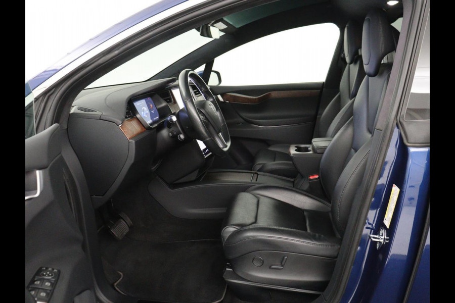 Tesla Model X Long Range | SOH 100% | Panoramadak | Trekhaak | 360 Camera | Stoel & Stuurverwarming | Adaptive cruise | Navigatie | DAB+ | Bluetooth | Climate control | Self-driving | Sfeerverlichting