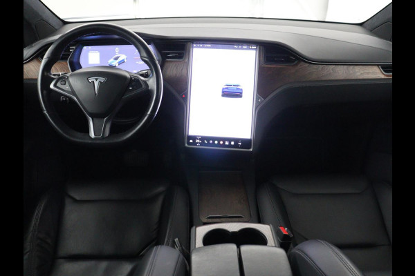 Tesla Model X Long Range | SOH 100% | Panoramadak | Trekhaak | 360 Camera | Stoel & Stuurverwarming | Adaptive cruise | Navigatie | DAB+ | Bluetooth | Climate control | Self-driving | Sfeerverlichting