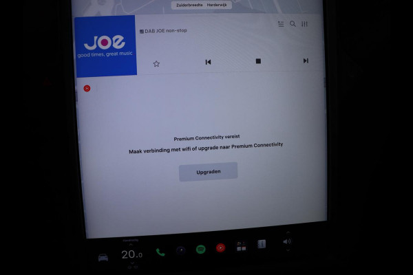 Tesla Model X Long Range | SOH 100% | Panoramadak | Trekhaak | 360 Camera | Stoel & Stuurverwarming | Adaptive cruise | Navigatie | DAB+ | Bluetooth | Climate control | Self-driving | Sfeerverlichting