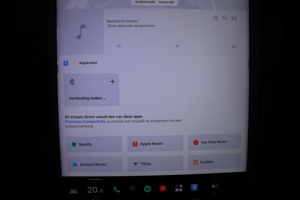 Tesla Model X Long Range | SOH 100% | Panoramadak | Trekhaak | 360 Camera | Stoel & Stuurverwarming | Adaptive cruise | Navigatie | DAB+ | Bluetooth | Climate control | Self-driving | Sfeerverlichting