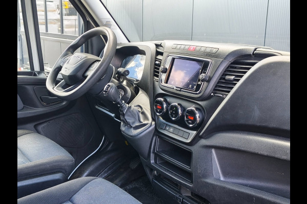 Iveco Daily 35S14V BAKWAGEN MET LAADKLEP AIRCO CAMERA