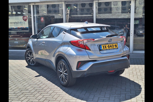 Toyota C-HR 1.8 Hybrid Style | Dodehoekherkenning, Navigatie, Parkeersensoren, Stoel + Stuurverwarming, DAB, Keyless, 18 inch