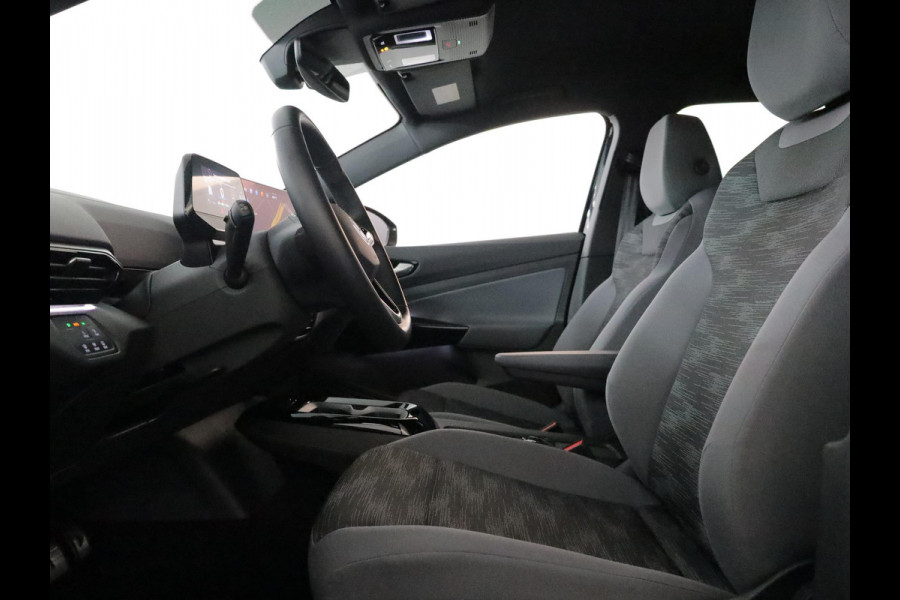 Volkswagen ID.4 Pro Business 79 kWh 286PK | 5 jaar fabrieksgarantie | Navigatie | Warmtepomp | Trekhaak | Keyless entry |