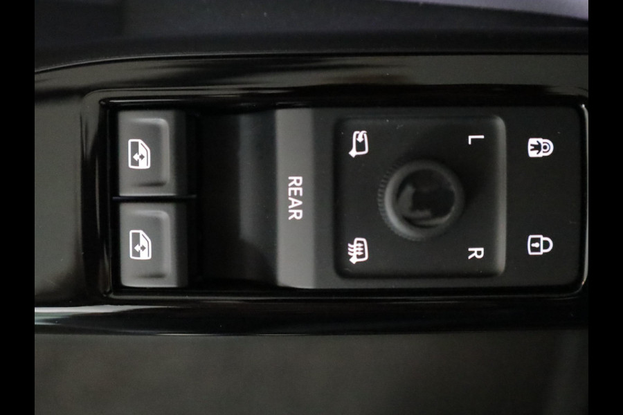 Volkswagen ID.4 Pro Business 79 kWh 286PK | 5 jaar fabrieksgarantie | Navigatie | Warmtepomp | Trekhaak | Keyless entry |