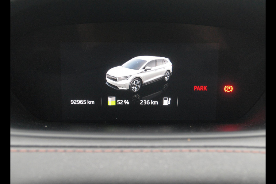 Škoda ENYAQ iV 80 First Edition | SOH 90% | Camera | Trekhaak | Leer | Warmtepomp | Sfeerverlichting | Apple Carplay |