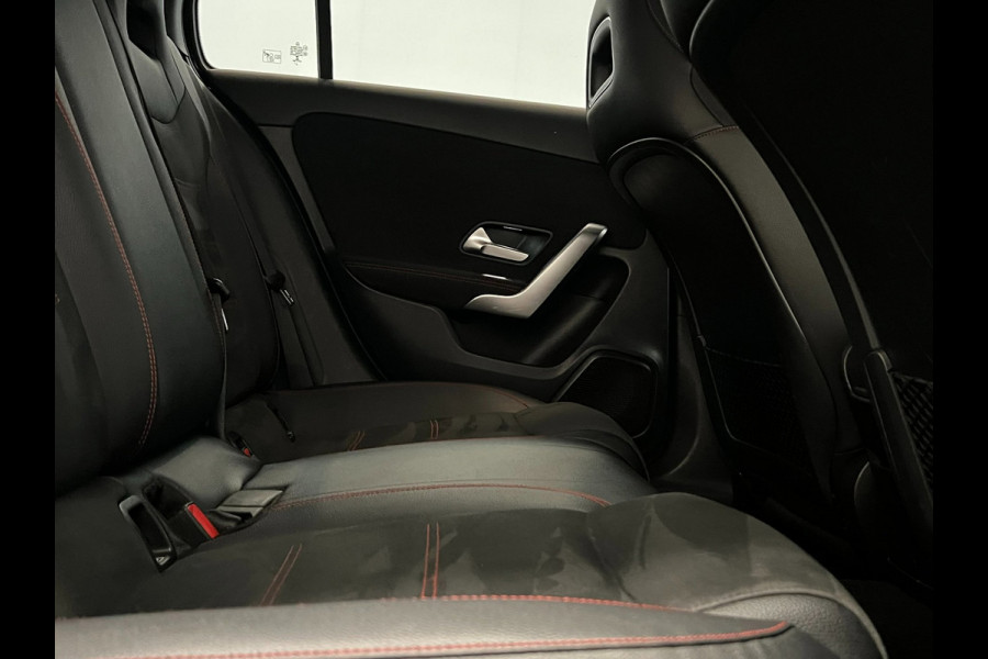 Mercedes-Benz A-Klasse 200 / AMG / Widescreen / Stoelverwarming