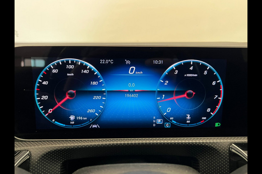 Mercedes-Benz A-Klasse 200 / AMG / Widescreen / Stoelverwarming