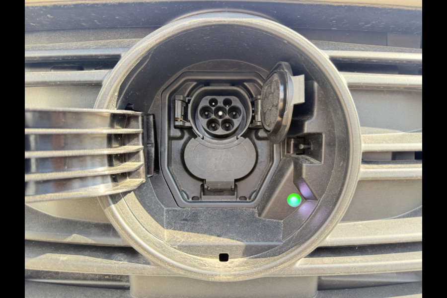 Mercedes-Benz eCitan 112 51kWh L2 285 WLTP 98,1% (SOH) Camera MBUX Trekhaak 75kW Snelladen Apple Carplay Cruise Control