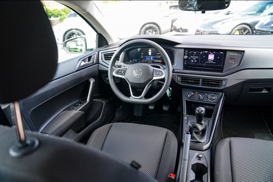 Volkswagen Polo 1.0 MPI Polo | Stoelverwarming | Apple Carplay | Elektrisch bedienbare ramen | Multifunctioneel stuurwiel