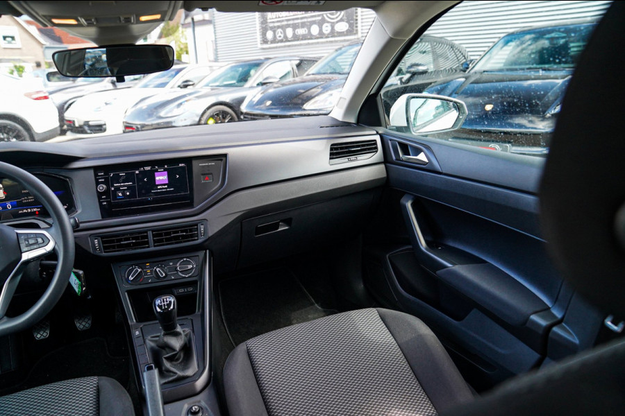 Volkswagen Polo 1.0 MPI Polo | Stoelverwarming | Apple Carplay | Elektrisch bedienbare ramen | Multifunctioneel stuurwiel