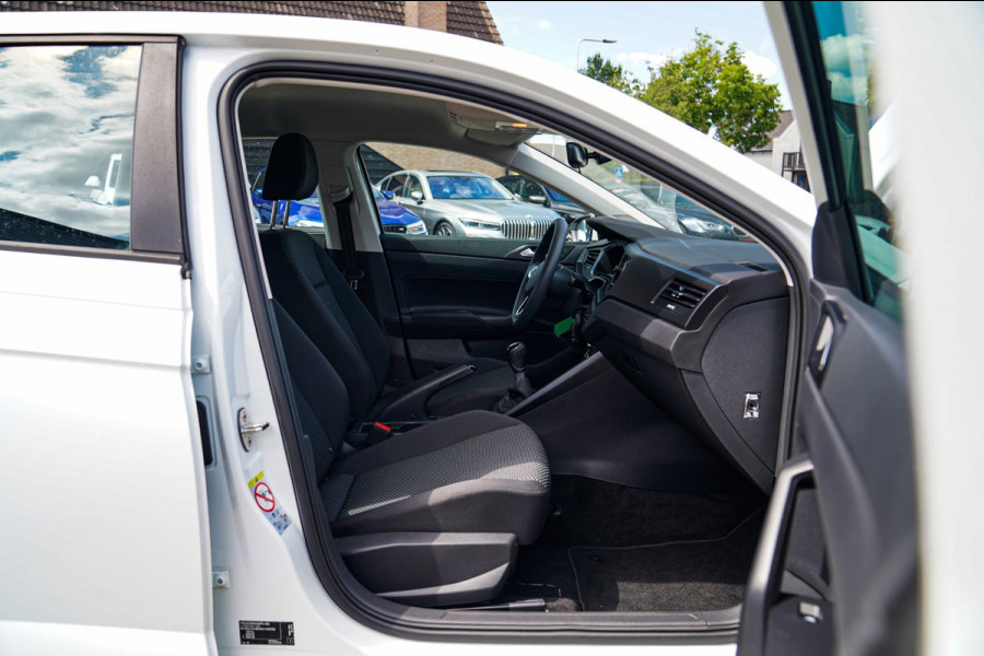 Volkswagen Polo 1.0 MPI Polo | Stoelverwarming | Apple Carplay | Elektrisch bedienbare ramen | Multifunctioneel stuurwiel