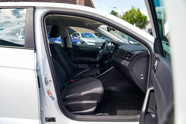 Volkswagen Polo 1.0 MPI Polo | Stoelverwarming | Apple Carplay | Elektrisch bedienbare ramen | Multifunctioneel stuurwiel
