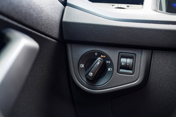 Volkswagen Polo 1.0 MPI Polo | Stoelverwarming | Apple Carplay | Elektrisch bedienbare ramen | Multifunctioneel stuurwiel