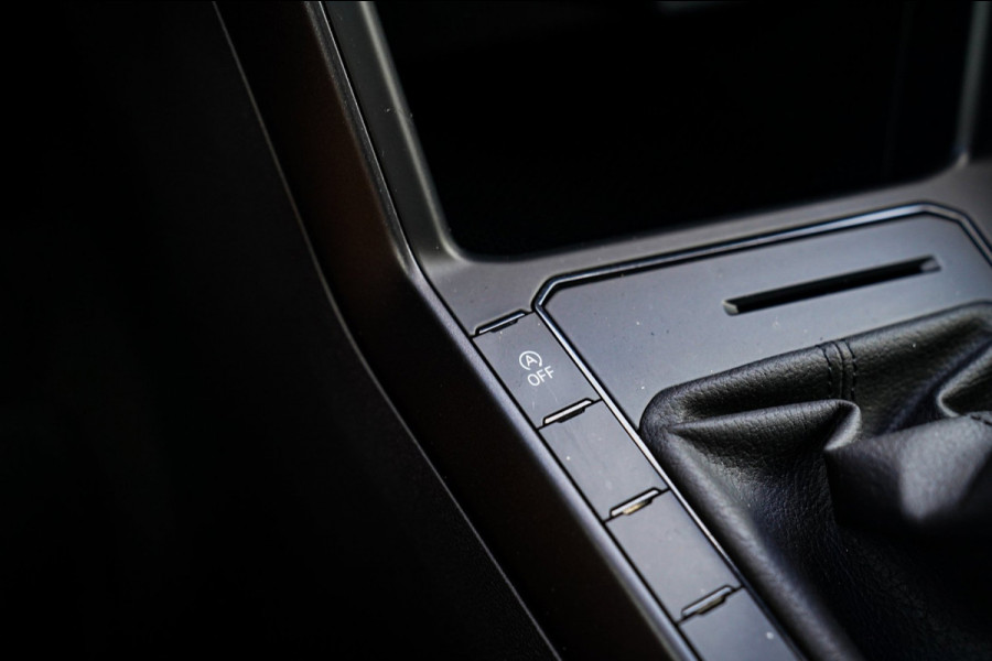 Volkswagen Polo 1.0 MPI Polo | Stoelverwarming | Apple Carplay | Elektrisch bedienbare ramen | Multifunctioneel stuurwiel