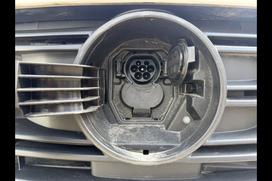 Mercedes-Benz eCitan 112 51kWh L2 285 WLTP 95% (SOH) Camera MBUX Trekhaak 75kW Snelladen Apple Carplay Cruise Control