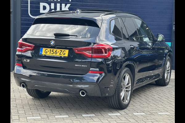 BMW X3 sDrive20i Launch Edition High Executive M SPORT PANORAMADAK LEDER NAVIGATIE TREKHAAK AFNEEMBAAR