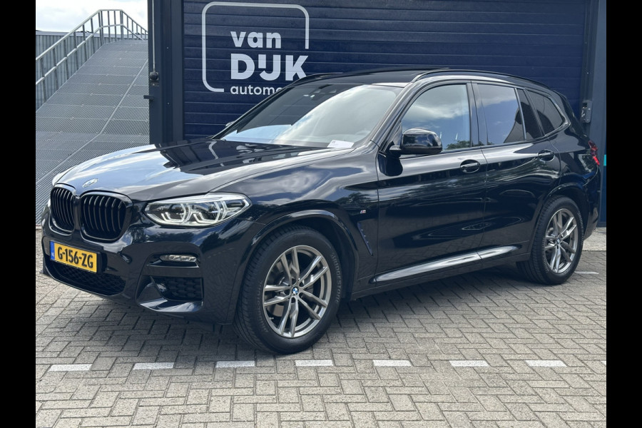 BMW X3 sDrive20i Launch Edition High Executive M SPORT PANORAMADAK LEDER NAVIGATIE TREKHAAK AFNEEMBAAR