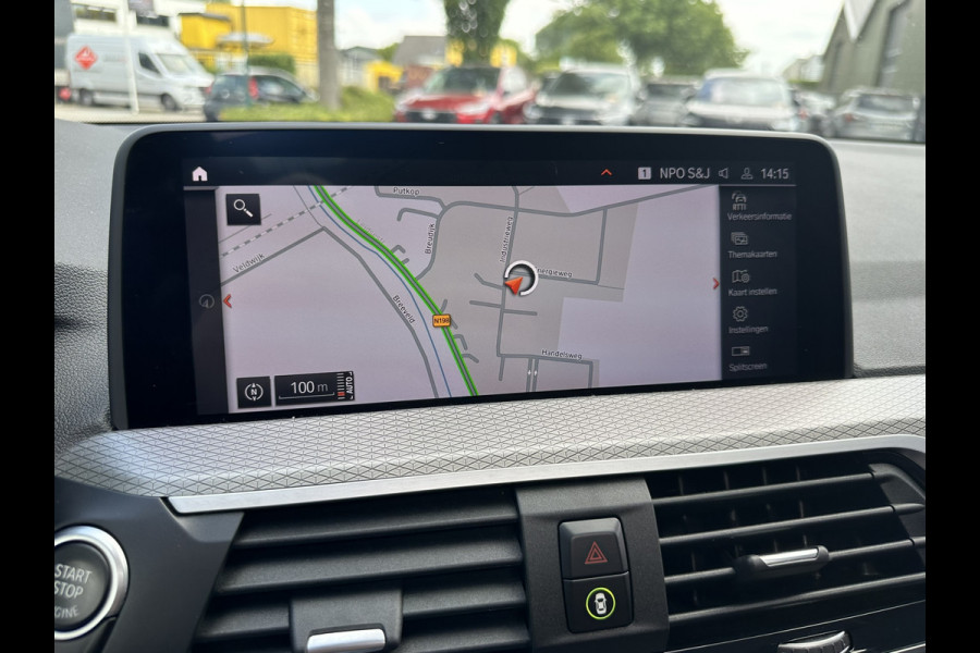 BMW X3 sDrive20i Launch Edition High Executive M SPORT PANORAMADAK LEDER NAVIGATIE TREKHAAK AFNEEMBAAR