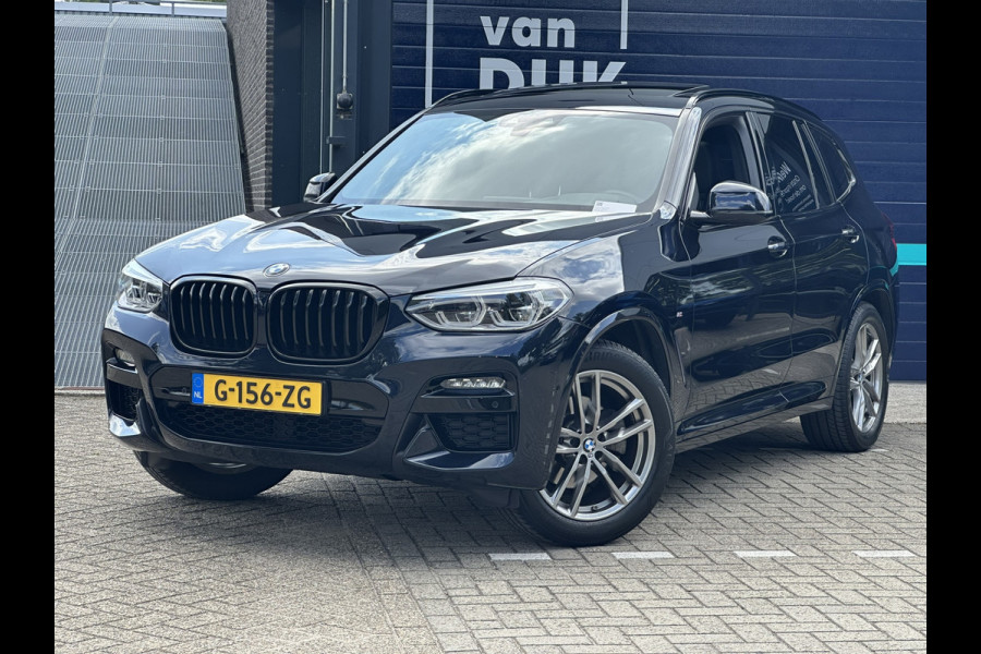 BMW X3 sDrive20i Launch Edition High Executive M SPORT PANORAMADAK LEDER NAVIGATIE TREKHAAK AFNEEMBAAR