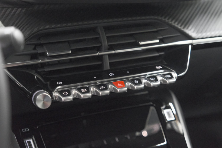 Peugeot e-2008 EV Allure 54 kWh | 11 KW Lader | Warmtepomp | Apple Carplay | Parkeersensoren