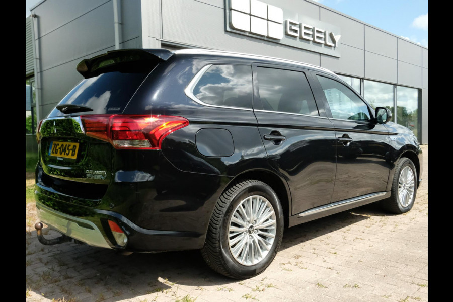 Mitsubishi Outlander 2.4 PHEV Instyle |135 PK | Panoramadak | Elektrische klep |