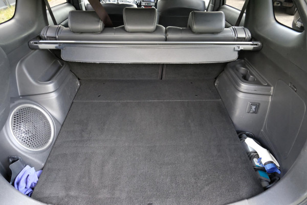 Mitsubishi Outlander 2.4 PHEV Instyle |135 PK | Panoramadak | Elektrische klep |