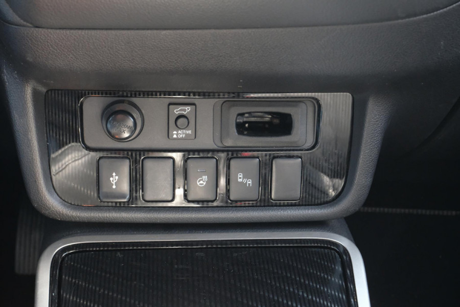 Mitsubishi Outlander 2.4 PHEV Instyle |135 PK | Panoramadak | Elektrische klep |